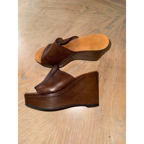 Robert Clergerie Shoes - Robert Clergerie brown Leather platform wedge Slides size 5.5